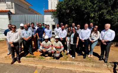 Representantes do COCEN presentes na ligação do cliente de número 2.000.000 da CPFL Piratininga